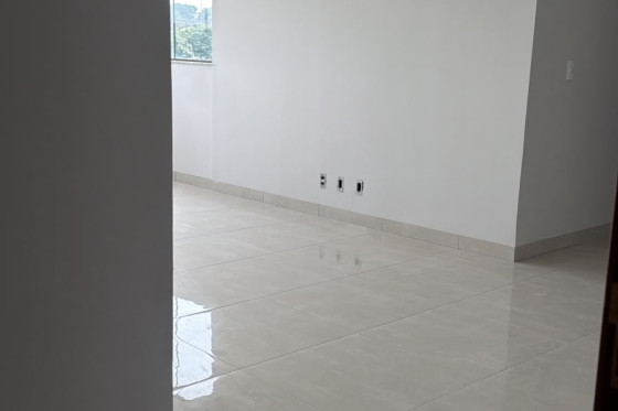 Apartamento à venda - 85m² - Jardim Araxá, Umuarama-PR